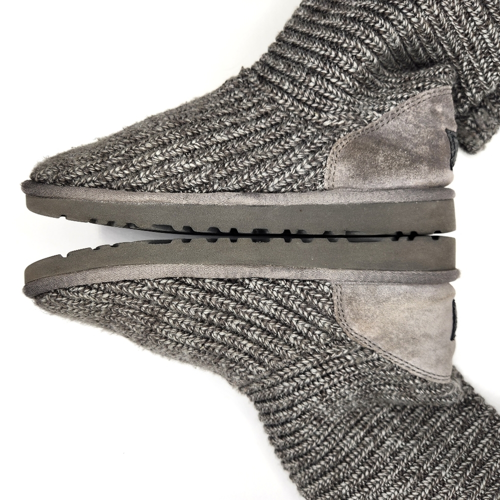 UGG Classic Cardigan Knit Boots in Gray size 8 - Picture 8 of 12